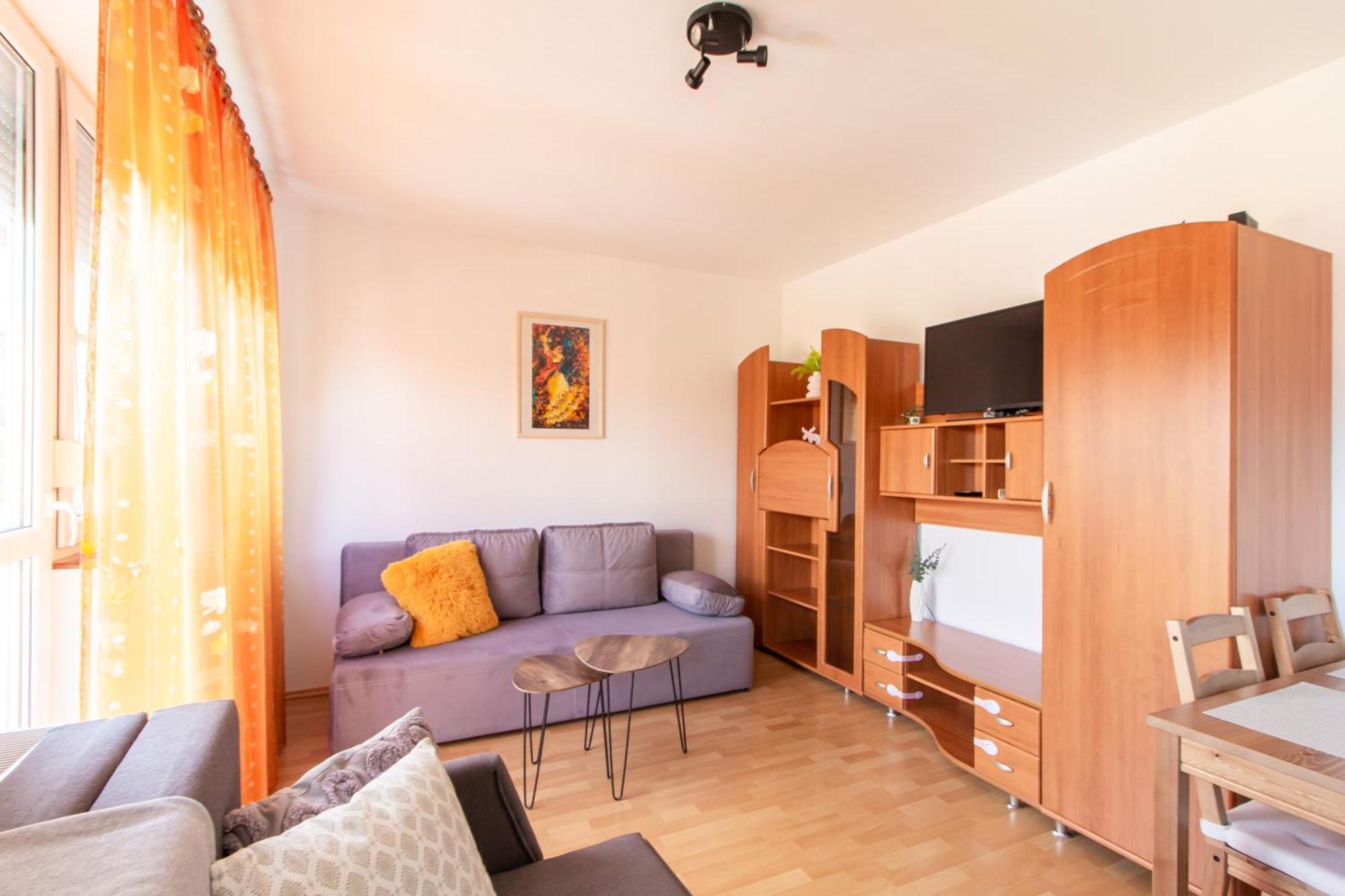 Viky'S Apartment เยอร์ ภายนอก รูปภาพ